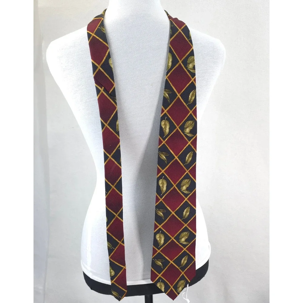 Colours by Alexander Julian Silk Tie Leaf Diamond Burgundy Mens OS Dark Academia
